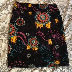 LuLaRoe Cassie, Medium